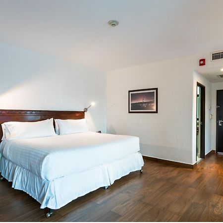 Hotel Hs Hotsson Smart Value Tampico Exterior foto