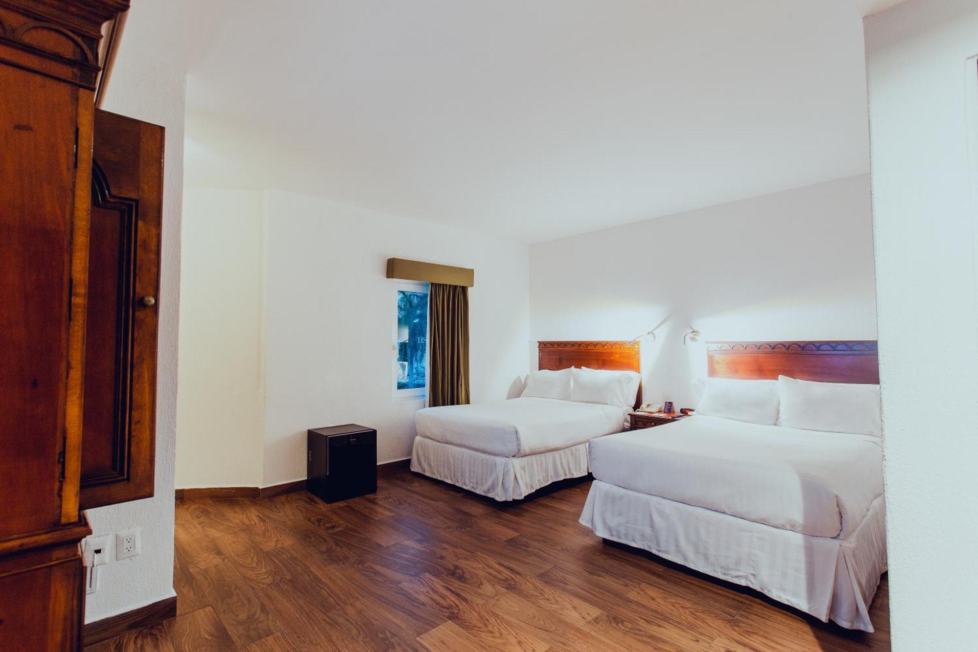 Hotel Hs Hotsson Smart Value Tampico Exterior foto